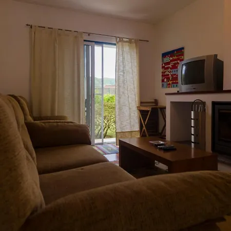 Guest house Welcomebuddy - Casa Dos Avos - Garden & Ii Sete Cidades
