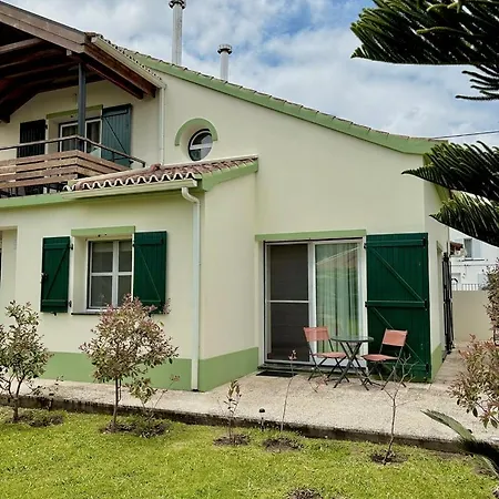 Casa Dos Avos - Garden & Ii Vendégház