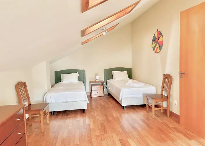 Casa Dos Netos - Garden & Lake III Penzion