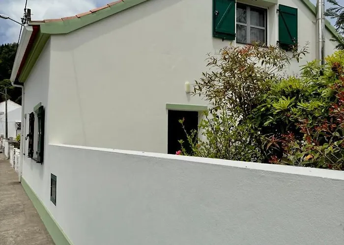 Maison d'hôtes Casa Dos Avos - Garden & Ii