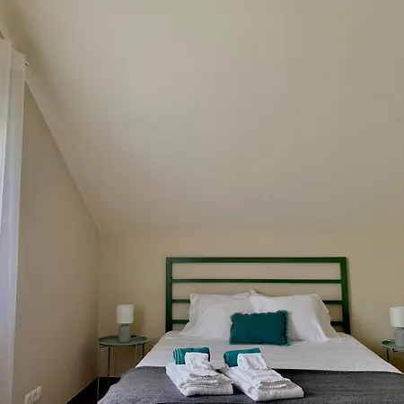 Casa Dos Avos - Garden & Ii