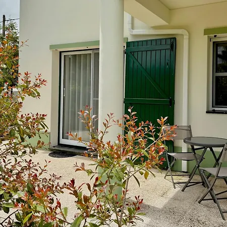 Penzion Casa Dos Avos - Garden & Ii