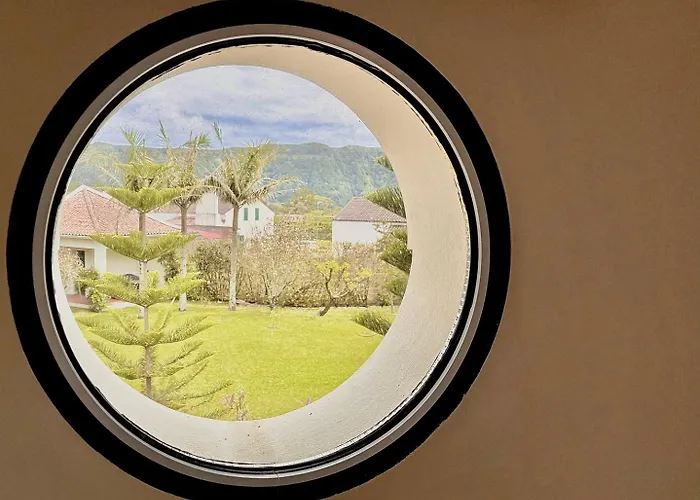 Casa Dos Netos - Garden & Lake III بيت ضيافة 4*