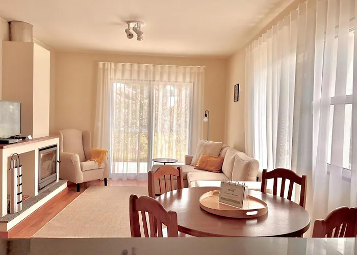 Casa Dos Netos - Garden & Lake III 4* سيتي سيداديس